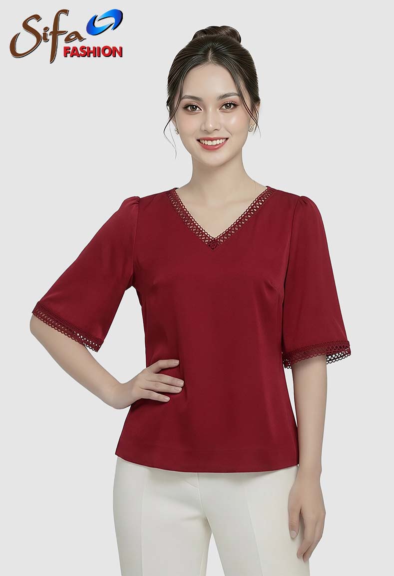 Áo cổ tim phối ren